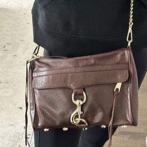 Rebecca Minkoff leather crossbody. Soft leather. Great condition.